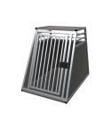 Einzelbox aus silbernem Aluminium und dunkelgrauen Sichtelementen mit Stabrohrtür und schwarzem Verschluss. Anschlag ist auf der linken Seite.